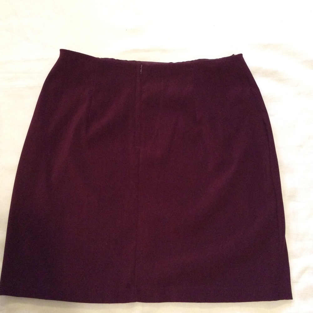 Burgundy dawn joy skirt